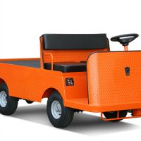 Taylor-Dunn電動運輸車，牽引車