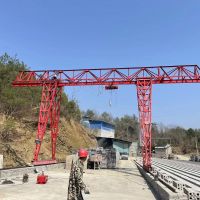 湖北省宜昌市秭歸縣龍門吊，行吊，門式起重機