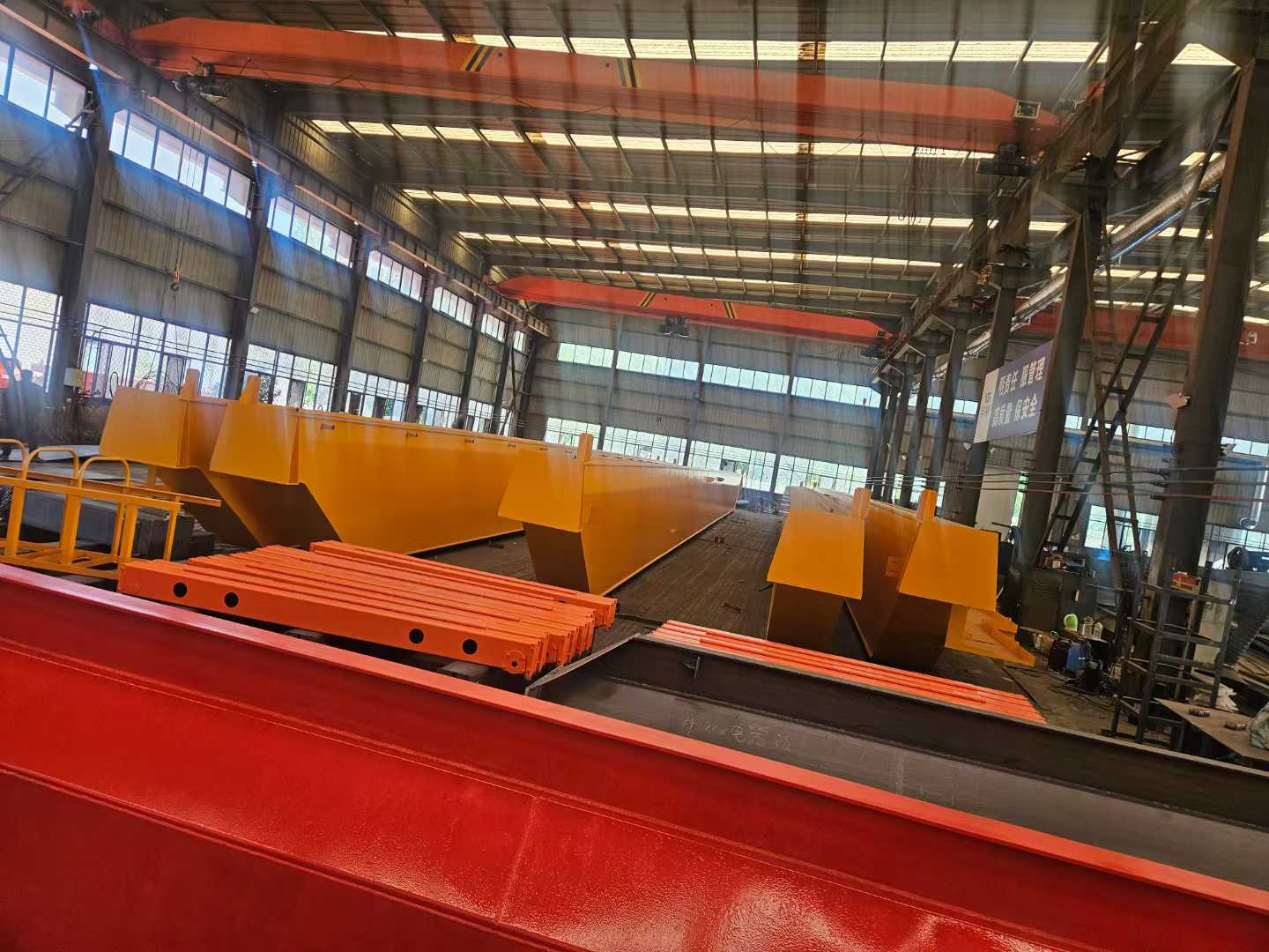 西安起重機定期保養-龍門吊大修-行車維保-行吊維修
